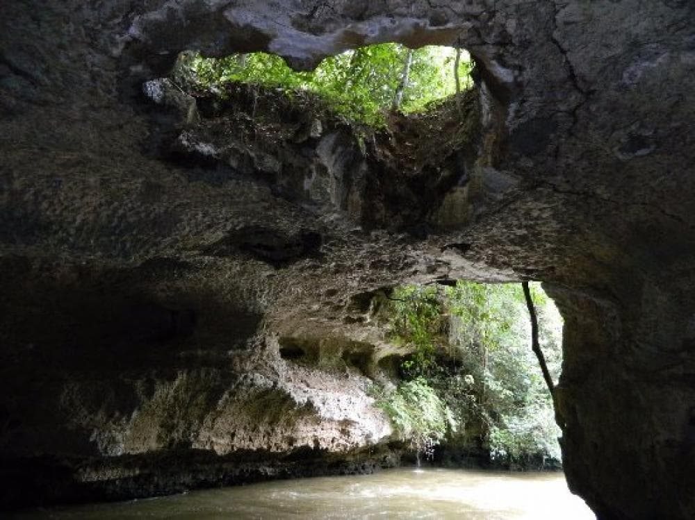 Detalhe dos arcos da ponte